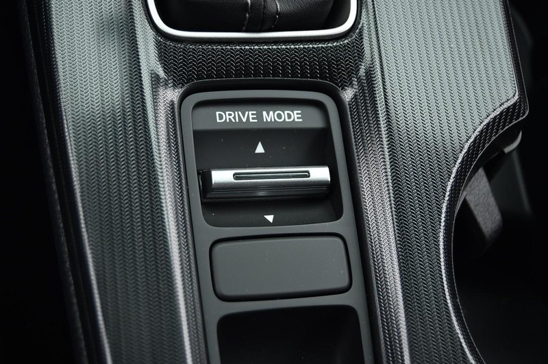 Honda Civic Sedan Hybrid Vehicle Full-screen Gallery Image 19