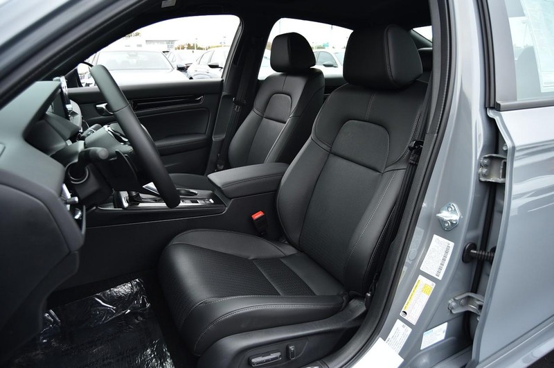 Honda Civic Sedan Hybrid Vehicle Full-screen Gallery Image 22