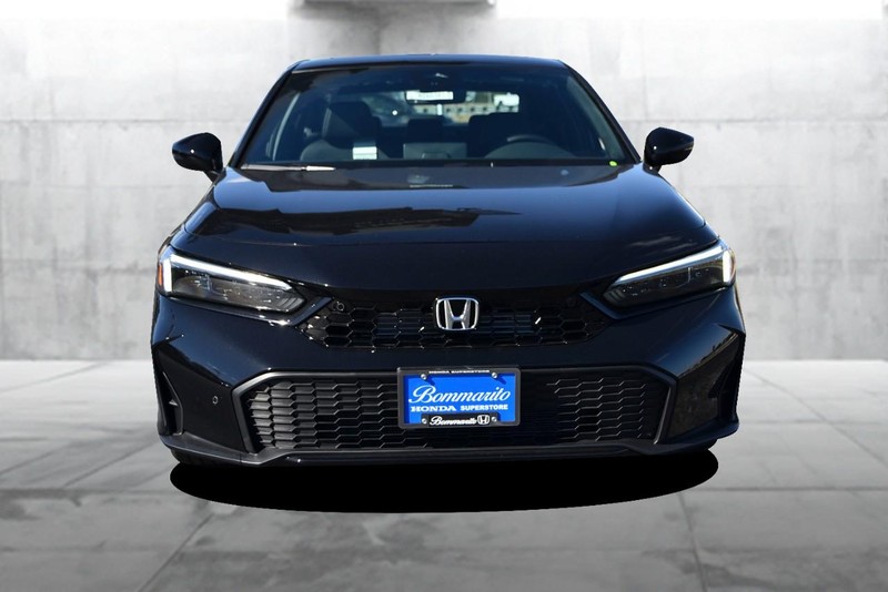 Honda Civic Sedan Hybrid Vehicle Full-screen Gallery Image 4