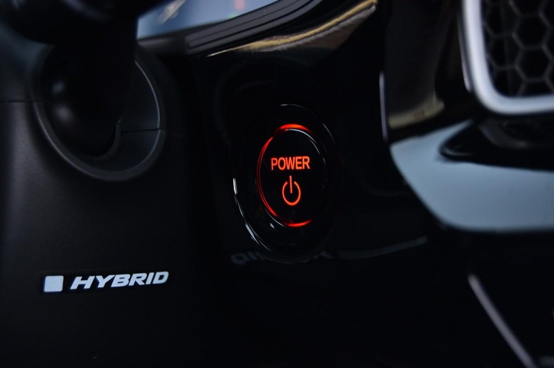 Honda Civic Sedan Hybrid Vehicle Full-screen Gallery Image 20