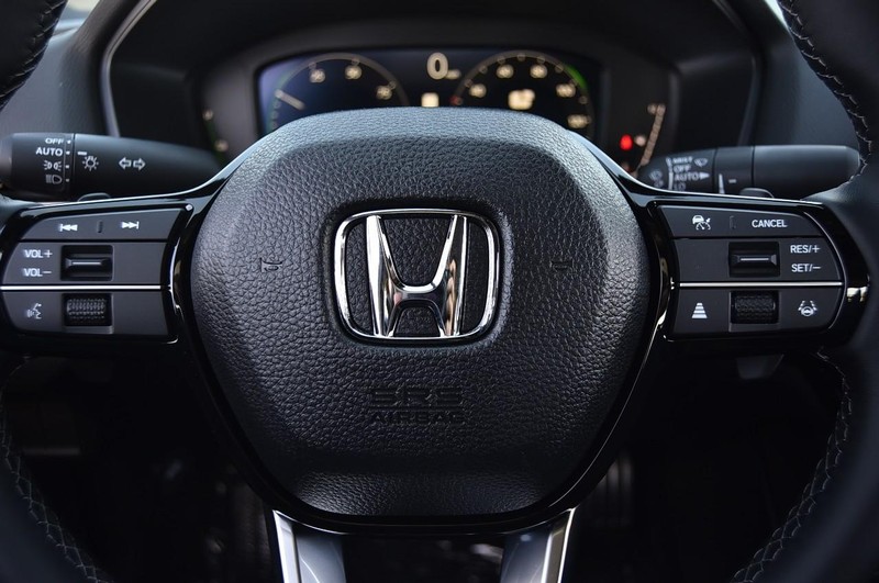 Honda Civic Sedan Hybrid Vehicle Full-screen Gallery Image 21