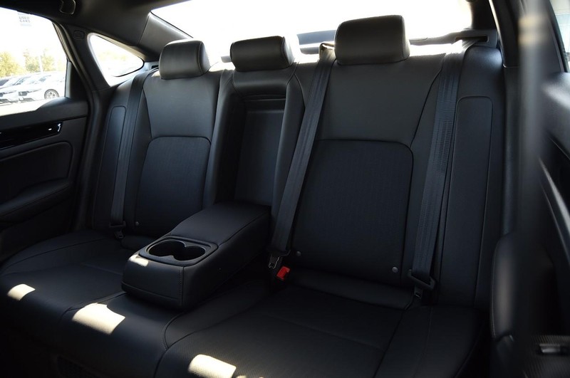 Honda Civic Sedan Hybrid Vehicle Full-screen Gallery Image 25