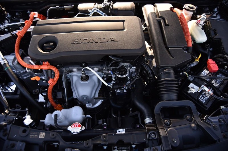 Honda Civic Sedan Hybrid Vehicle Full-screen Gallery Image 27