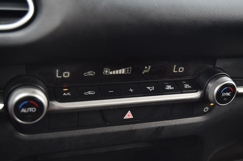 Mazda CX-30 Vehicle Image 14