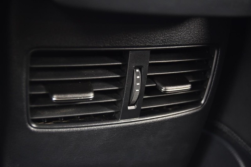 Mazda CX-30 Vehicle Image 21