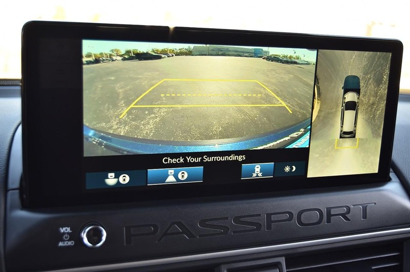 Honda Passport Vehicle Image 14