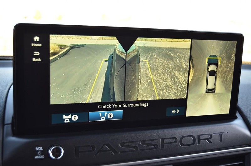 Honda Passport Vehicle Image 17