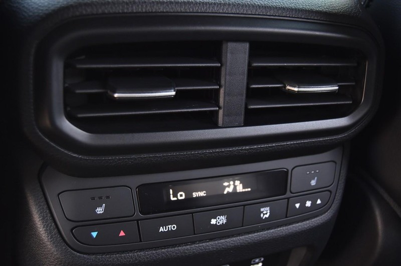 Honda Passport Vehicle Image 28