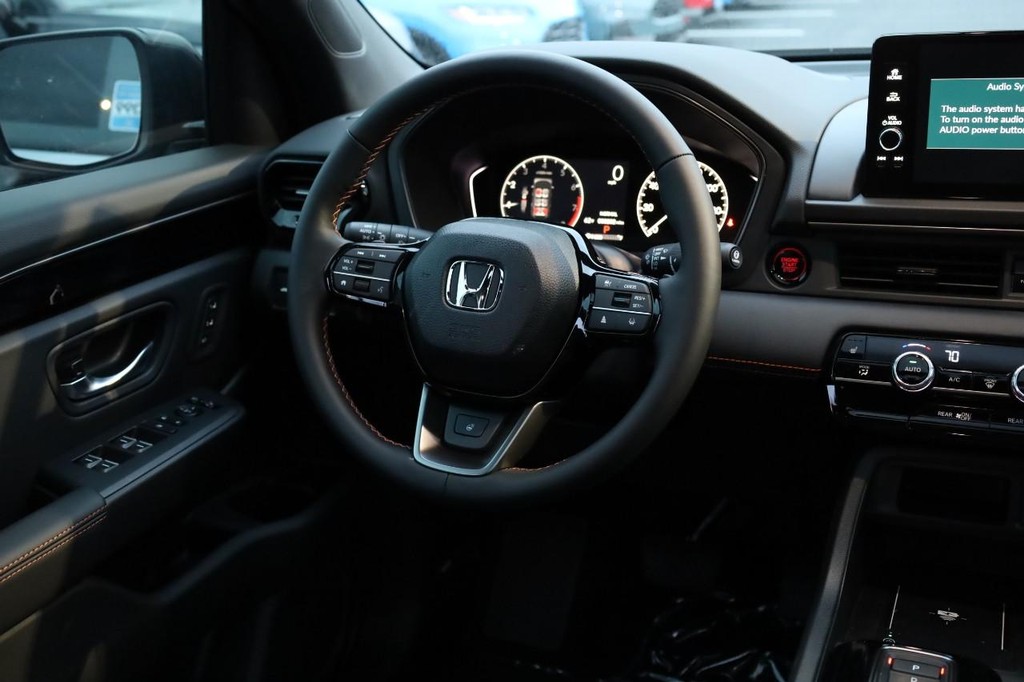 Honda Pilot Vehicle Image 27