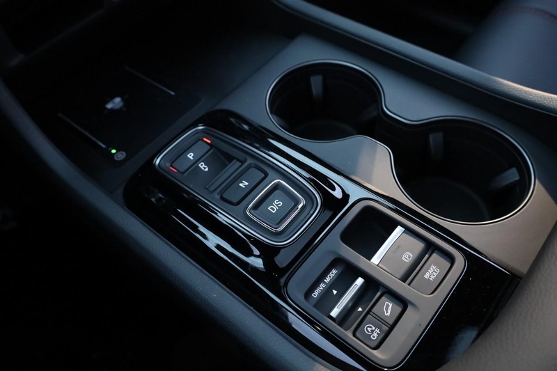 Honda Pilot Vehicle Image 18