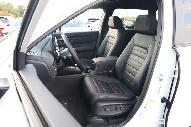 Honda CR-V Hybrid Vehicle Image 08