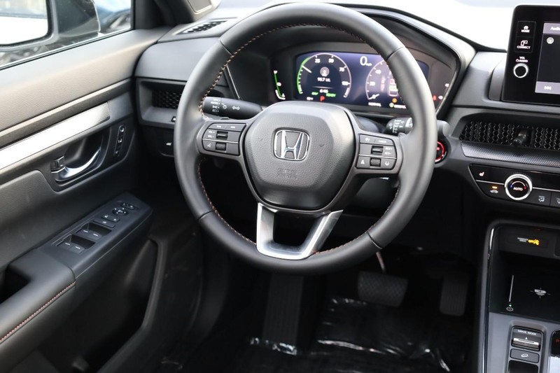 Honda CR-V Hybrid Vehicle Image 25
