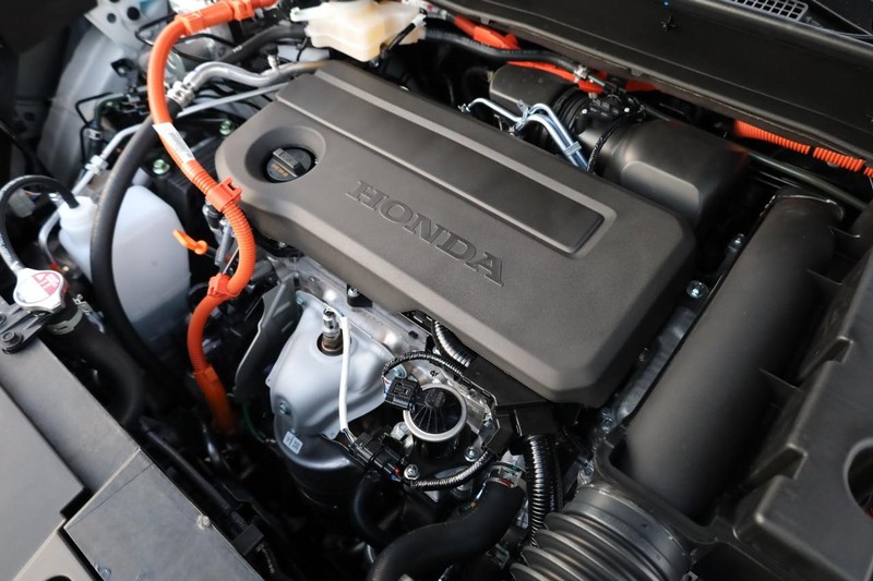 Honda CR-V Hybrid Vehicle Image 27