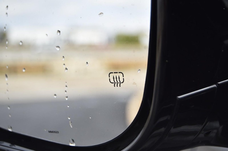 Jeep Grand Cherokee 4xe Vehicle Full-screen Gallery Image 11