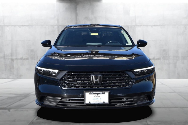 Honda Accord Hybrid Vehicle Image 04