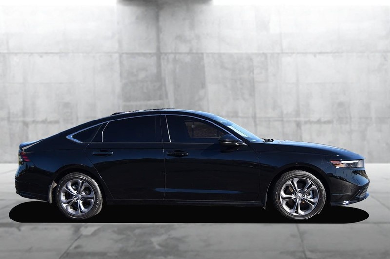 Honda Accord Hybrid Vehicle Image 05