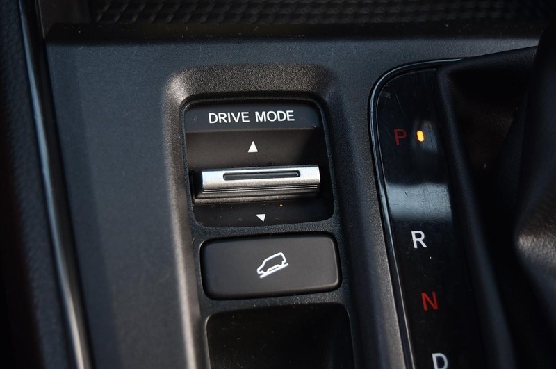 Honda CR-V Hybrid Vehicle Image 20