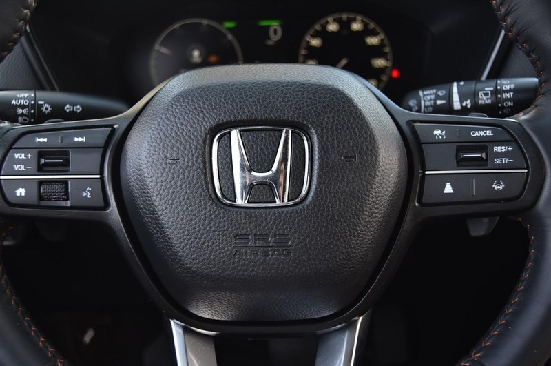 Honda CR-V Hybrid Vehicle Image 22