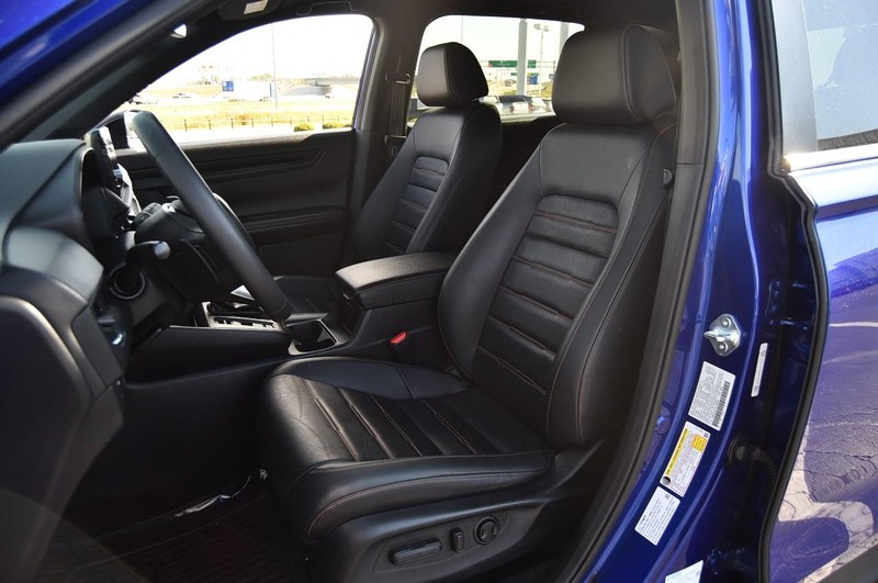 Honda CR-V Hybrid Vehicle Image 23