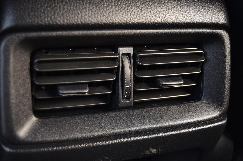 Honda CR-V Hybrid Vehicle Image 27