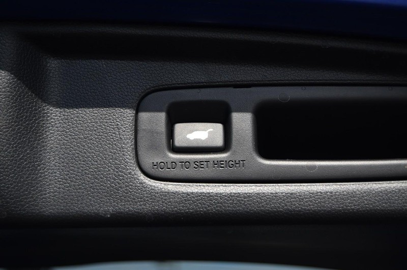 Honda CR-V Hybrid Vehicle Image 30