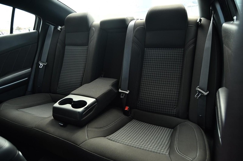 Dodge Charger Vehicle Image 19