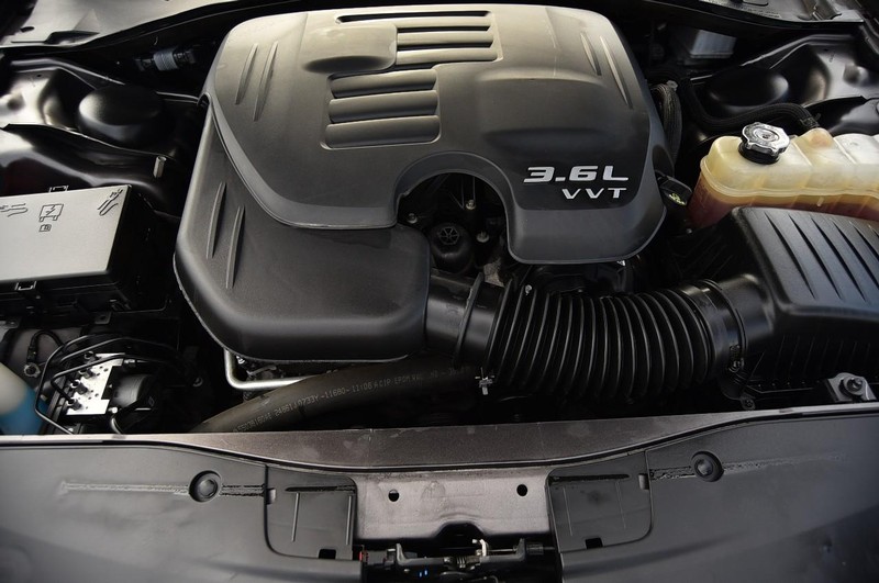 Dodge Charger Vehicle Image 22