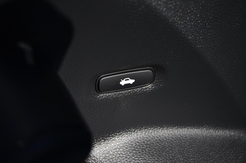 Honda Civic Sedan Hybrid Vehicle Image 09