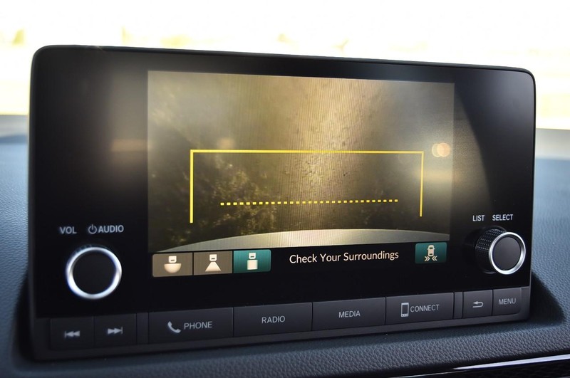 Honda Civic Sedan Hybrid Vehicle Image 14