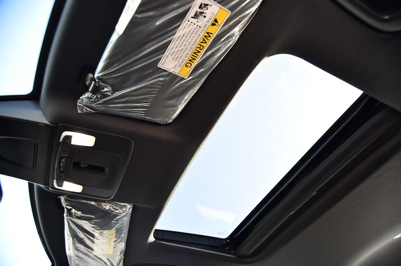 Honda Civic Sedan Hybrid Vehicle Image 23