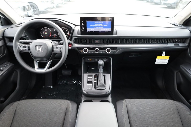 Honda CR-V Vehicle Image 22