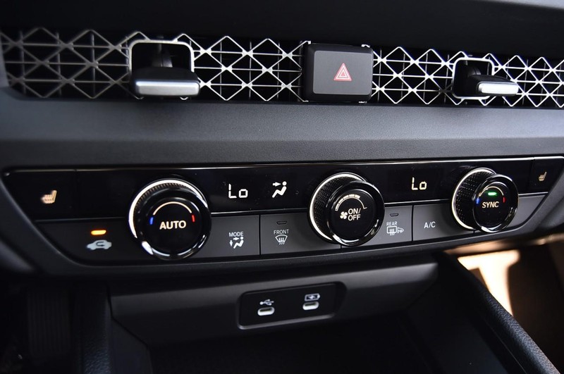 Honda Accord Sedan Vehicle Image 14