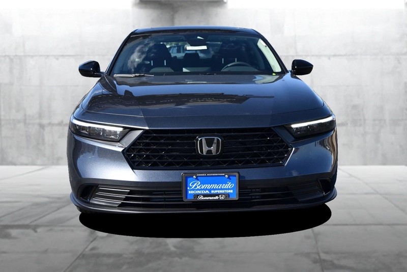 Honda Accord Sedan Vehicle Image 04