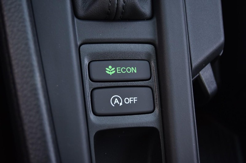 Honda Accord Sedan Vehicle Image 16