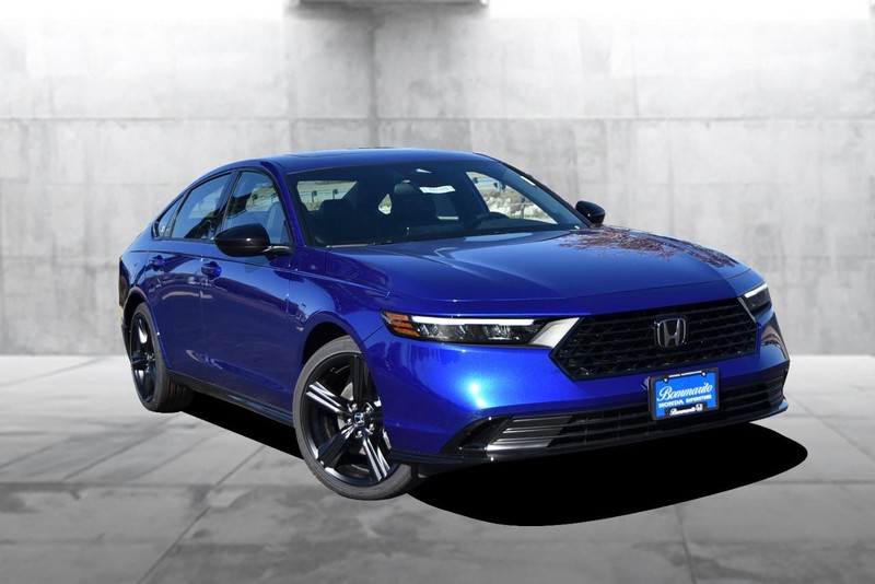 Honda Accord Hybrid Vehicle Image 02