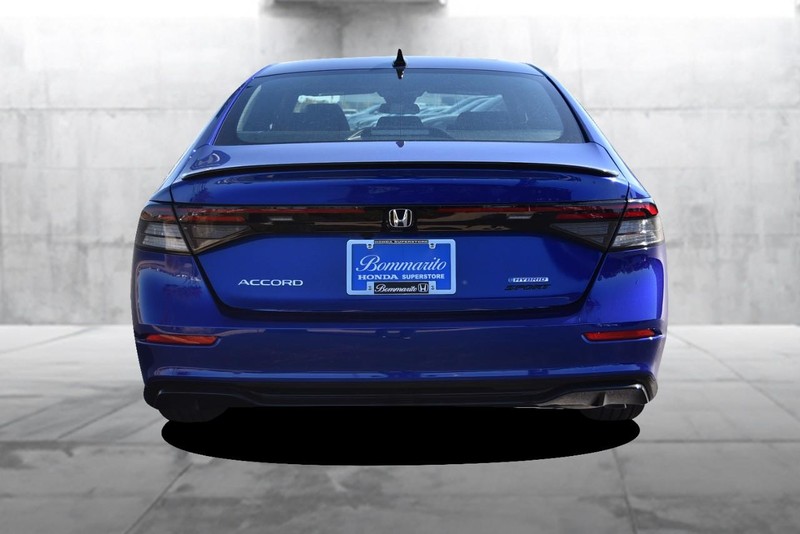 Honda Accord Hybrid Vehicle Image 06