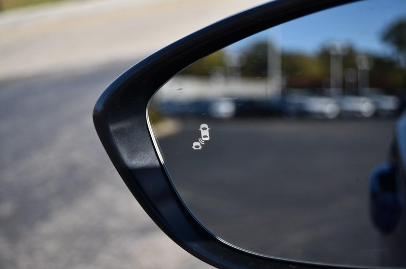 Honda Accord Hybrid Vehicle Image 10