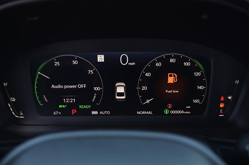 Honda Accord Hybrid Vehicle Image 11