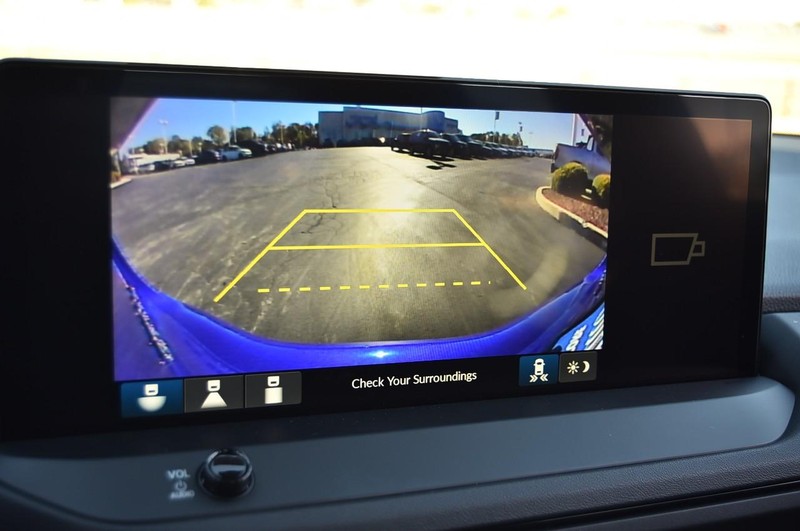 Honda Accord Hybrid Vehicle Image 12