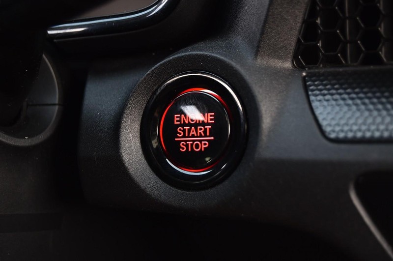 Honda CR-V Vehicle Image 19