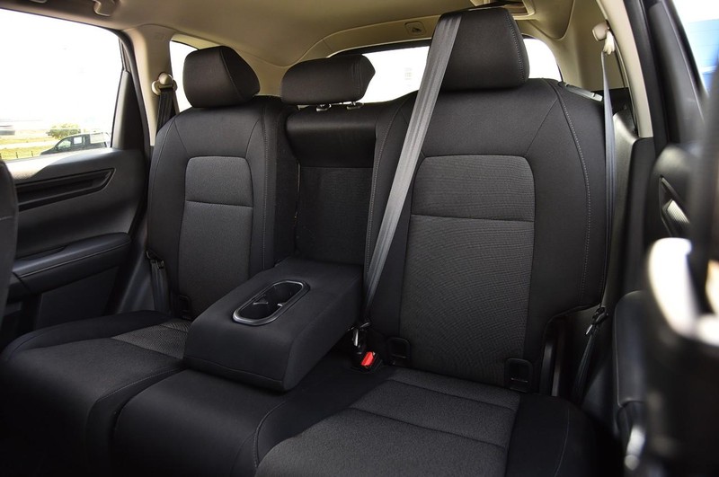 Honda CR-V Vehicle Image 24