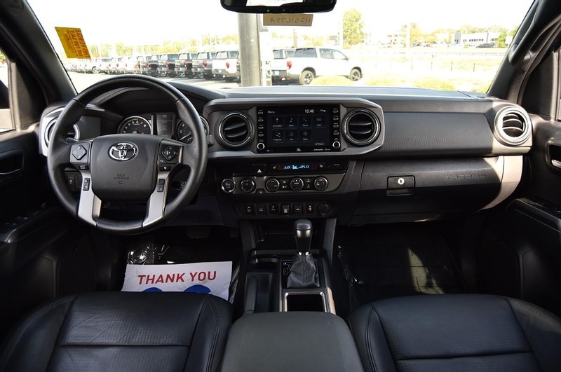 Toyota Tacoma 4WD Vehicle Image 08