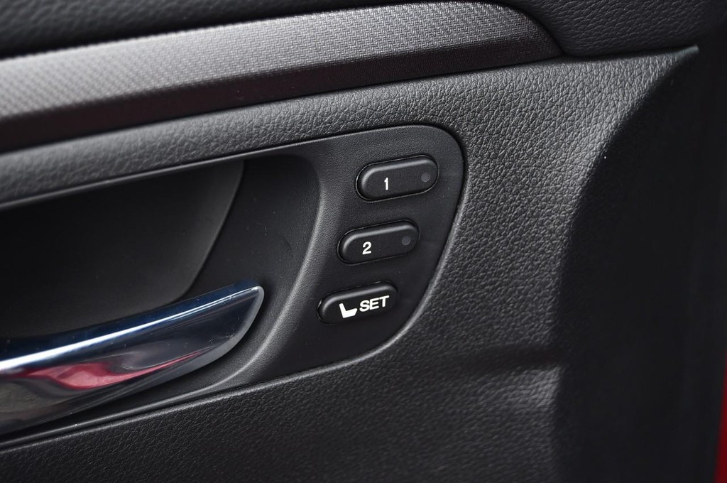 Honda Ridgeline Vehicle Full-screen Gallery Image 11