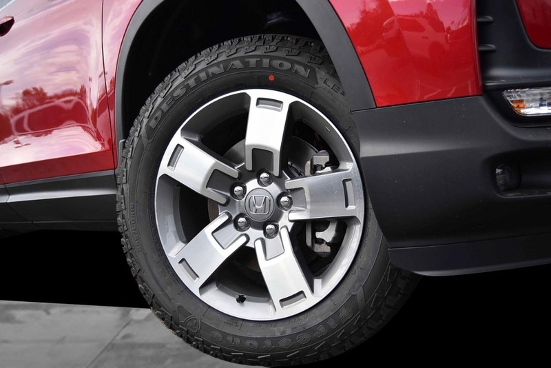 Honda Ridgeline Vehicle Image 03