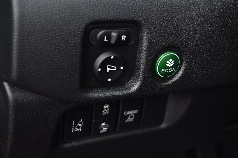 Honda Ridgeline Vehicle Image 13