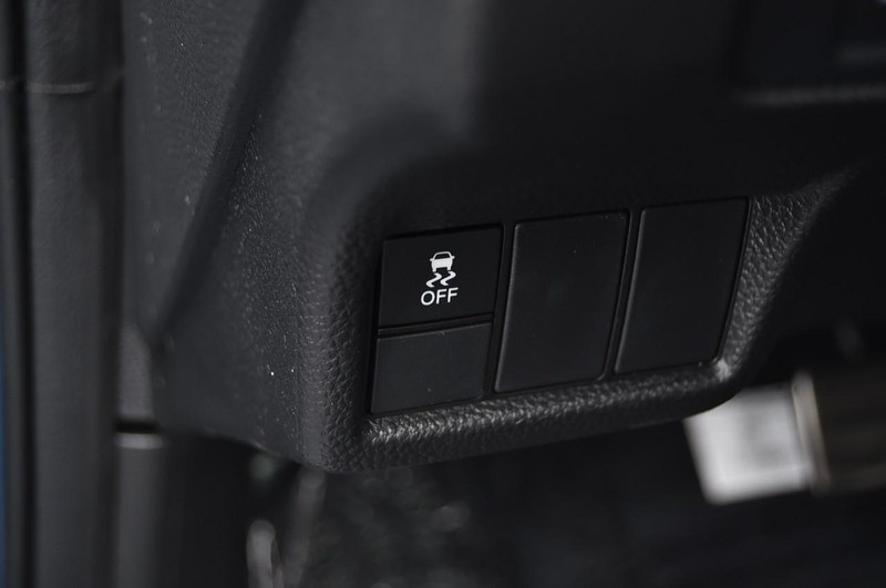 Honda Civic Sedan Hybrid Vehicle Image 11