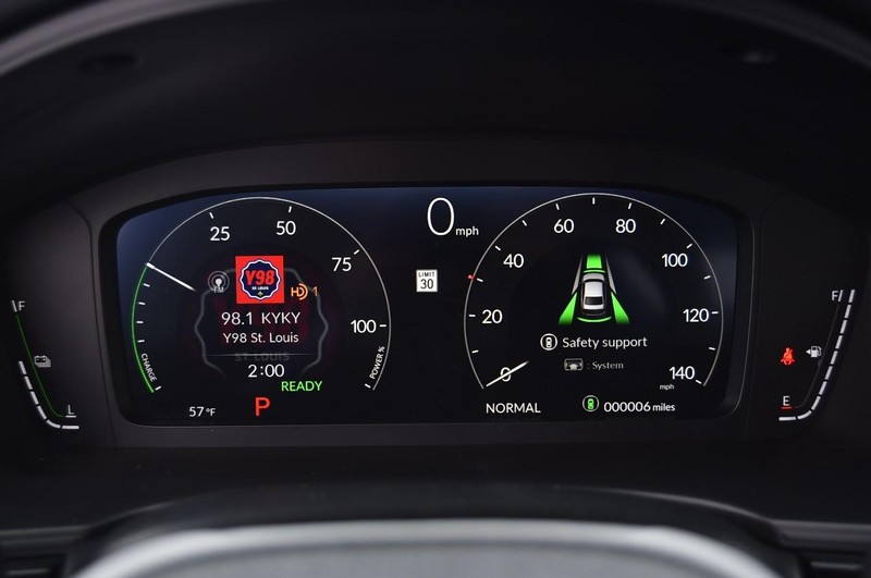 Honda Civic Sedan Hybrid Vehicle Image 12