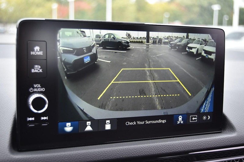 Honda Civic Sedan Hybrid Vehicle Image 13