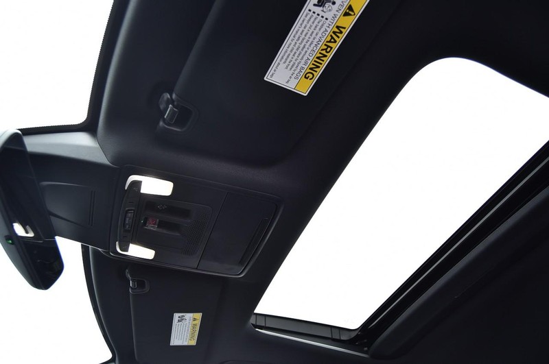 Honda Civic Sedan Hybrid Vehicle Image 24