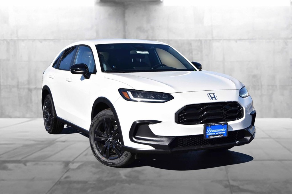 Honda HR-V Vehicle Full-screen Gallery Image 2